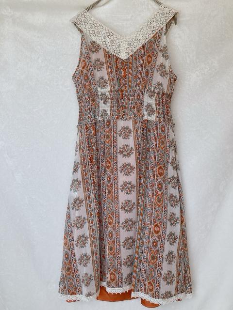 2枚組 エスニック柄 花柄 ノースリーブワンピース インナーキャミ付き F N2m < ブランド 2枚組 エスニック柄 花柄 ノースリーブワンピース インナーキャミ付き F N2m < ブランドの