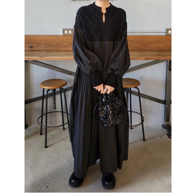 ニット切り替え ロング丈 プリーツ ワンピース バルーン袖 ブラック 大きいサイズ < 女性ファッション ニット切り替え ロング丈 プリーツ ワンピース バルーン袖 ブラック 大きいサイズ < 女性ファッションの