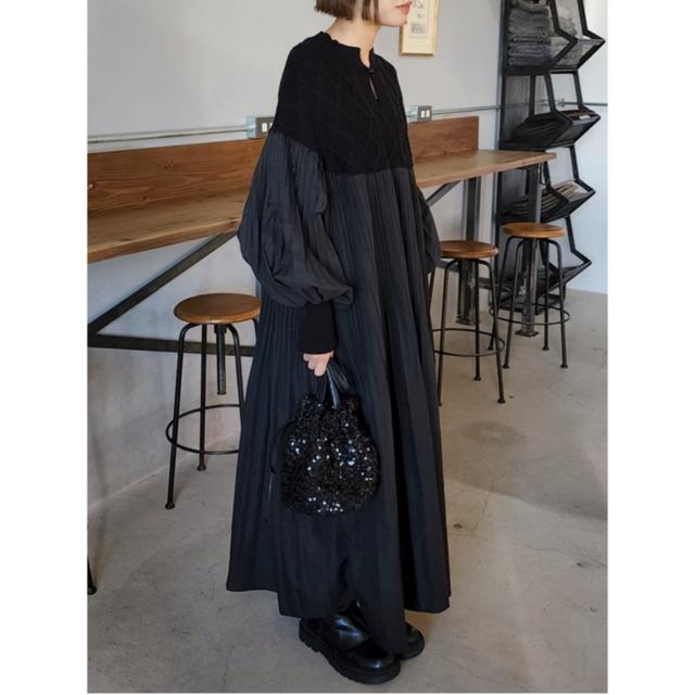 ニット切り替え ロング丈 プリーツ ワンピース バルーン袖 ブラック 大きいサイズ < 女性ファッション ニット切り替え ロング丈 プリーツ ワンピース バルーン袖 ブラック 大きいサイズ < 女性ファッションの