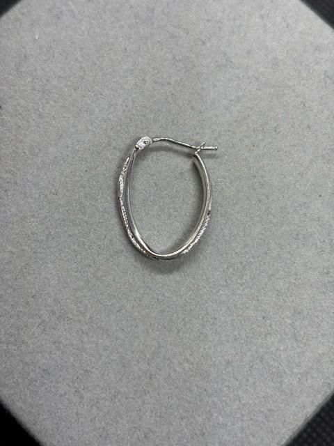 即決 10KTWG ホワイトゴールド ピアス 片耳のみ < 女性アクセサリー/時計 即決 10KTWG ホワイトゴールド ピアス 片耳のみ < 女性アクセサリー/時計の