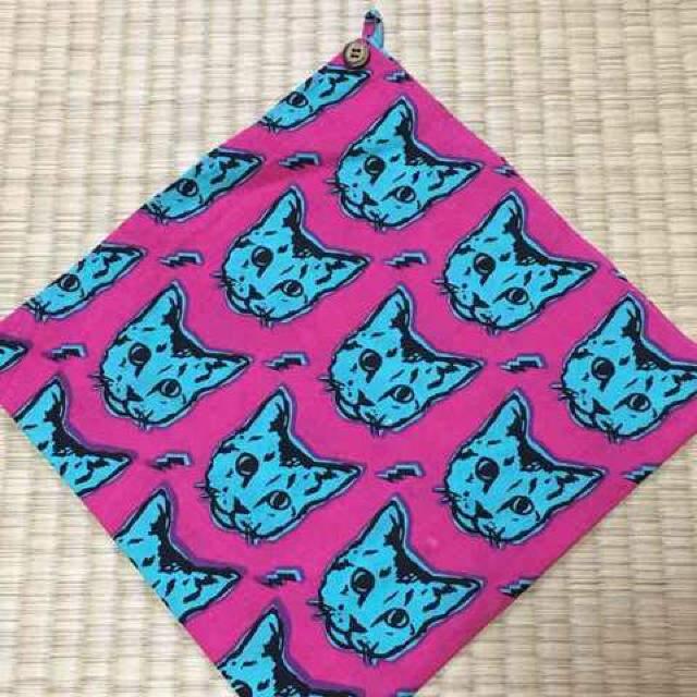 チャイハネ・エスニック風アフリカンプリントネコ柄バンダナ < ブランド  チャイハネ・エスニック風アフリカンプリントネコ柄バンダナ  < ブランドの