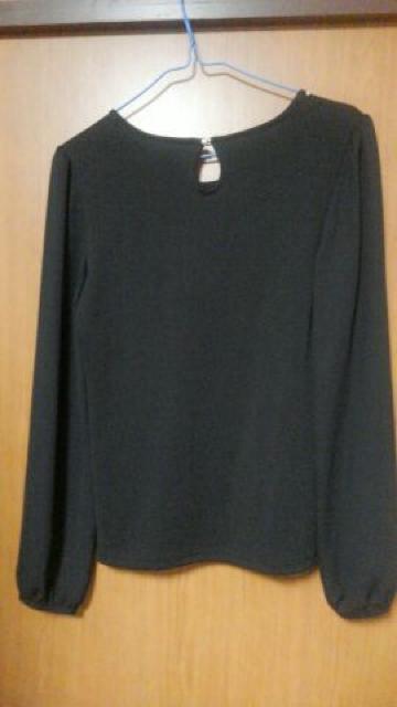 衿元ビジュー おしゃれカットソー☆ < 女性ファッション  衿元ビジュー おしゃれカットソー☆ < 女性ファッションの