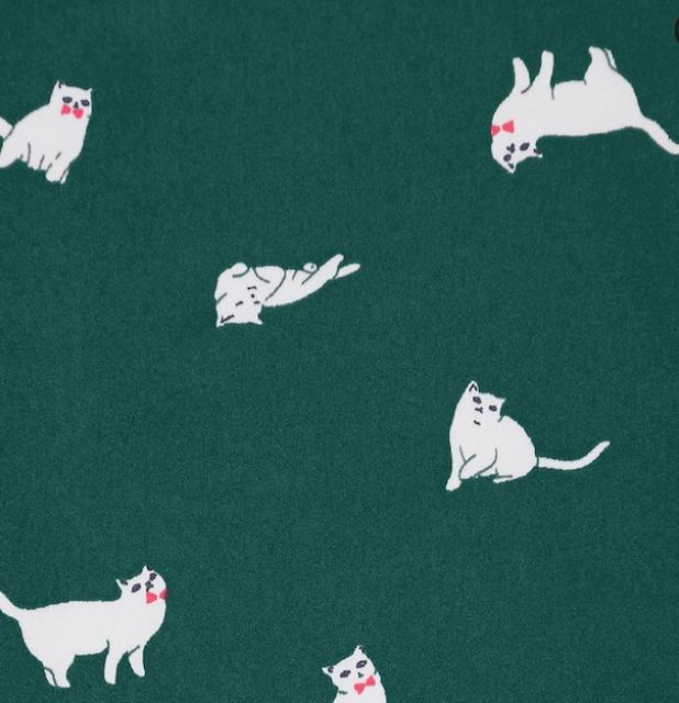 GU・猫リボンキャット柄ダークグリーンサテン長袖パジャマ < ブランド GU・猫リボンキャット柄ダークグリーンサテン長袖パジャマ < ブランドの