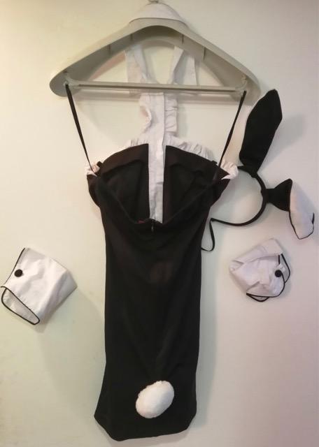 特価★未使用に近いコスチューム バニーガールトキメキグラフィティセクシーベア大活躍素敵ブラックホワイト黒白可愛い < 女性ファッション  特価★未使用に近いコスチューム バニーガールトキメキグラフィティセクシーベア大活躍素敵ブラックホワイト黒白可愛い < 女性ファッションの