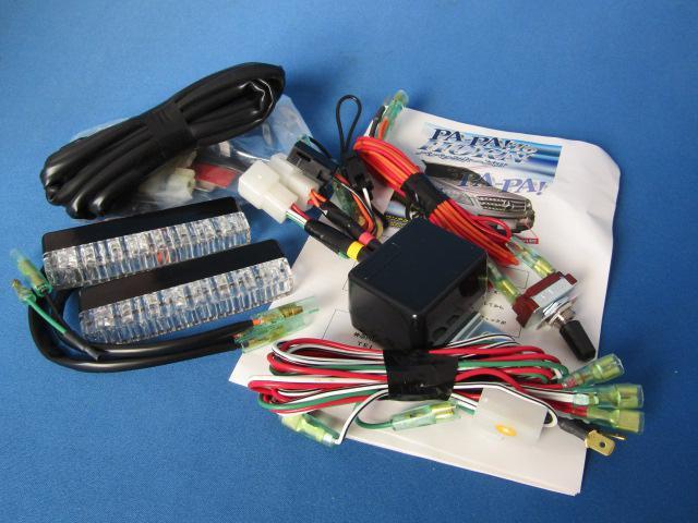 パパット ホーン ワンアクションでホーンを2回鳴らせ同時にLEDライトも点滅! < 自動車/バイク パパット ホーン ワンアクションでホーンを2回鳴らせ同時にLEDライトも点滅! < 自動車/バイク