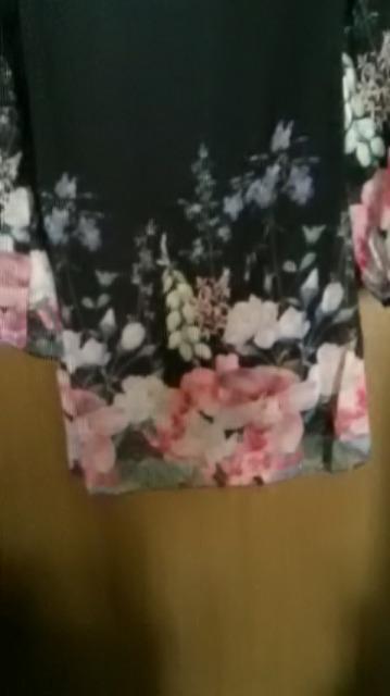 18*新品*シフォンワンピース < 女性ファッション  18*新品*シフォンワンピース < 女性ファッションの