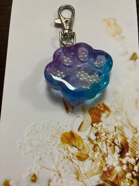 ハンドメイド レジン 肉球シャカシャカ キーホルダー  < 女性ファッション  ハンドメイド レジン 肉球シャカシャカ キーホルダー  < 女性ファッションの