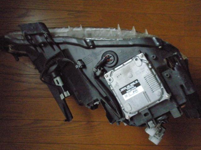 稀少レクサスHS250hヘッドライト左側ジャンク品 < 自動車/バイク 稀少レクサスHS250hヘッドライト左側ジャンク品 < 自動車/バイク