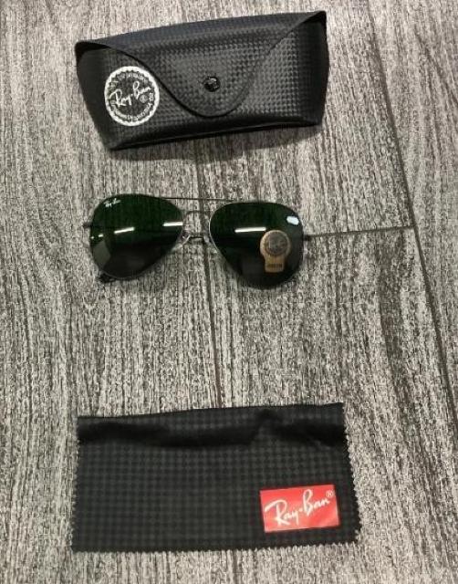 【新品】【正規品】【※写真参照※】Ray‐Ban レイバン サングラス 偏光 黒フレーム RB3025 58□14-135 < 男性ファッション 【新品】【正規品】【※写真参照※】Ray‐Ban レイバン サングラス 偏光 黒フレーム RB3025 58□14-135 < 男性ファッションの