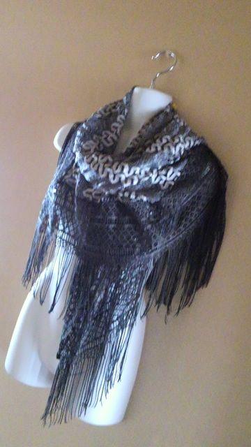 【美品】専門店◆ラメシルバー◆エレガンス◆高級ストール < 女性ファッション  【美品】専門店◆ラメシルバー◆エレガンス◆高級ストール  < 女性ファッションの