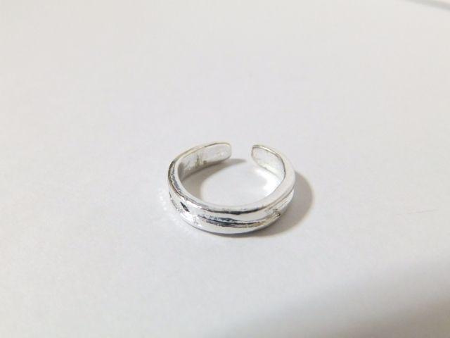 足元オシャレ 重ね付けOK♪フリーサイズ 足指輪 トゥリング ピンキーリングA < 女性アクセサリー/時計 足元オシャレ 重ね付けOK♪フリーサイズ 足指輪 トゥリング ピンキーリングA < 女性アクセサリー/時計の