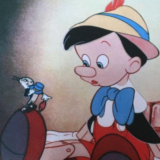 ディズニー・ピノキオ柄台形ポーチ。 < アニメ/コミック/キャラクター  ディズニー・ピノキオ柄台形ポーチ。 < アニメ/コミック/キャラクターの