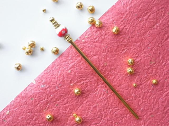 陶器ビーズ●椿×松●鶯 黄緑 グリーン●ハンドメイド 手作り かんざし ヘアアクセサリー ピアス イヤリング ネックレス < ペット/手芸/園芸  陶器ビーズ●椿×松●鶯 黄緑 グリーン●ハンドメイド 手作り かんざし ヘアアクセサリー ピアス イヤリング ネックレス < ペット/手芸/園芸の