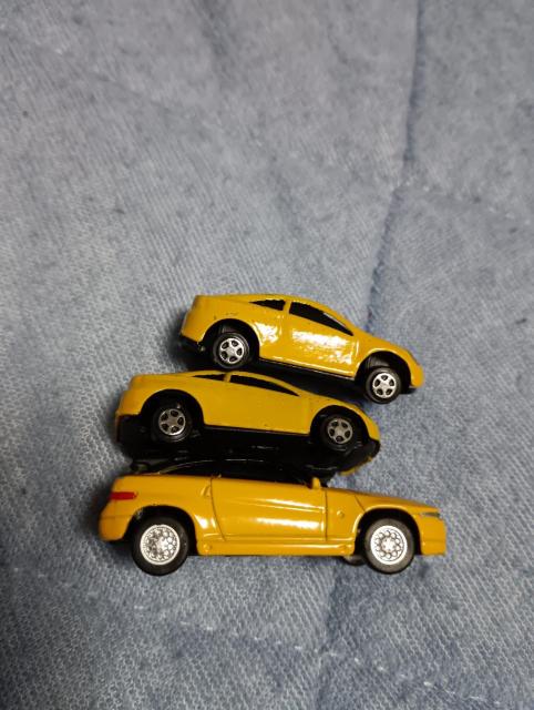 黄色のミニカー3台セット < ホビー 黄色のミニカー3台セット < ホビーの