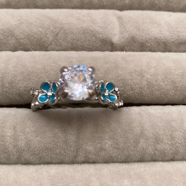 大粒石 可愛い指輪 リング 23号 < 女性アクセサリー/時計 大粒石 可愛い指輪 リング 23号 < 女性アクセサリー/時計の