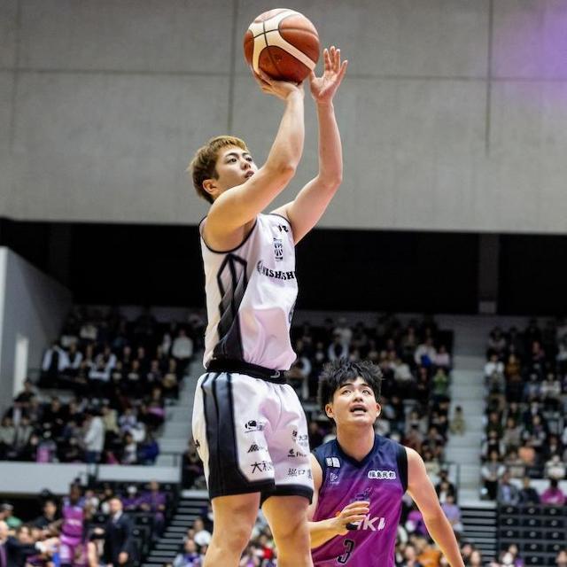 #9 藤本 巧太選手 AWAYユニフォーム ※上下セット(着用・直筆サイン入り) < レジャー/スポーツ #9 藤本 巧太選手 AWAYユニフォーム ※上下セット(着用・直筆サイン入り) < レジャー/スポーツの