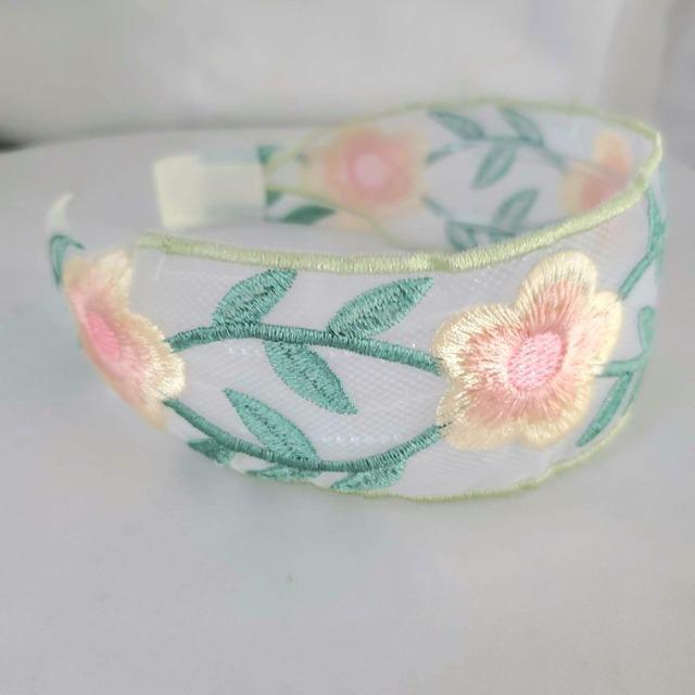 込み★エスニックスタイル!花デザイン刺繍ワイドカチューシャ★ < 女性アクセサリー/時計 込み★エスニックスタイル!花デザイン刺繍ワイドカチューシャ★ < 女性アクセサリー/時計の