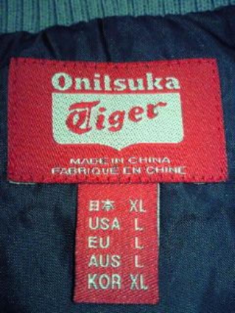 Onitsuka Tiger オニツカ タイガー アシックス ダウン ベスト レッド XLサイズ < 男性ファッション  Onitsuka Tiger オニツカ タイガー アシックス ダウン ベスト レッド XLサイズ < 男性ファッションの