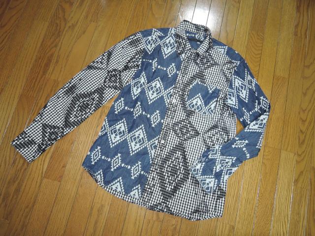 ソフネット SOPHNET. ネイティブ柄 デニムシャツ S黒青バンダナ柄NATIVE PATTERN MIX B.D SHIRT < ブランド  ソフネット SOPHNET. ネイティブ柄 デニムシャツ S黒青バンダナ柄NATIVE PATTERN MIX B.D SHIRT < ブランドの