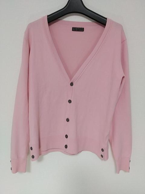 BARNEYS NEWYORK カーディガン Sサイズ ピンク バーニーズニューヨーク 中古 古着 かわいい 服 パステルカラー < ブランド  BARNEYS NEWYORK カーディガン Sサイズ ピンク バーニーズニューヨーク 中古 古着 かわいい 服 パステルカラー  < ブランドの