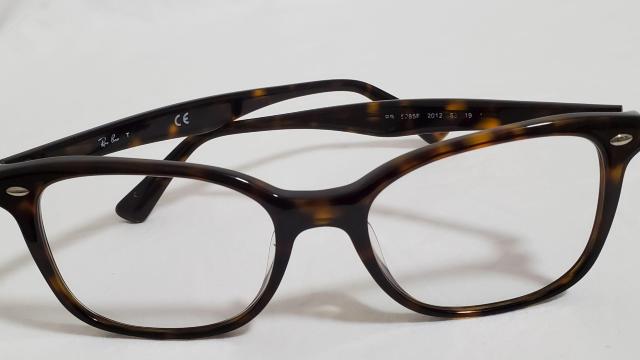 正規 レイバン オールドクラシック ウェリントン ロゴ フルフレームアイウェア 鼈甲系マーブル茶 フォックス型 サングラス○メガネ < ブランド  正規 レイバン オールドクラシック ウェリントン ロゴ フルフレームアイウェア 鼈甲系マーブル茶 フォックス型 サングラス○メガネ < ブランドの