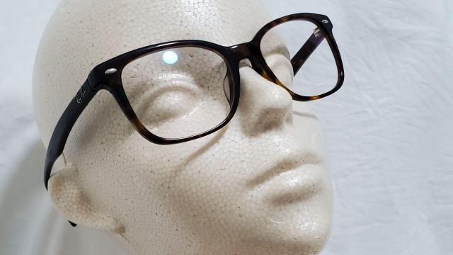 正規 レイバン オールドクラシック ウェリントン ロゴ フルフレームアイウェア 鼈甲系マーブル茶 フォックス型 サングラス○メガネ < ブランド  正規 レイバン オールドクラシック ウェリントン ロゴ フルフレームアイウェア 鼈甲系マーブル茶 フォックス型 サングラス○メガネ < ブランドの