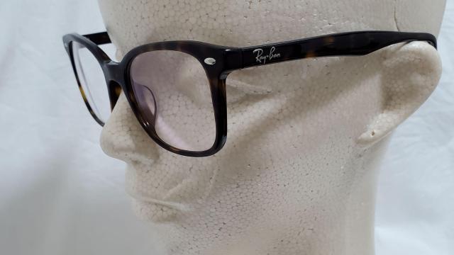 正規 レイバン オールドクラシック ウェリントン ロゴ フルフレームアイウェア 鼈甲系マーブル茶 フォックス型 サングラス○メガネ < ブランド  正規 レイバン オールドクラシック ウェリントン ロゴ フルフレームアイウェア 鼈甲系マーブル茶 フォックス型 サングラス○メガネ < ブランドの