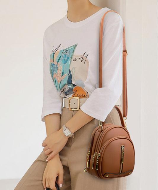 送料無料 新品 リュック フェイクレザー ミニリュック < 女性ファッション  送料無料 新品 リュック フェイクレザー ミニリュック < 女性ファッションの