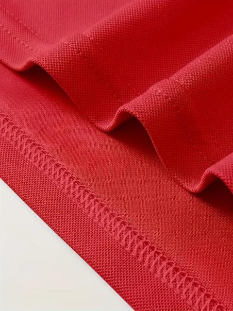 爆ヤス価格1490円★メンズシャツ エレガントプレイヤーエンブレム&デザイナーテキスト半袖 USAサイズM(日本サイズXL相当)赤 < 男性ファッション  爆ヤス価格1490円★メンズシャツ エレガントプレイヤーエンブレム&デザイナーテキスト半袖 USAサイズM(日本サイズXL相当)赤 < 男性ファッションの