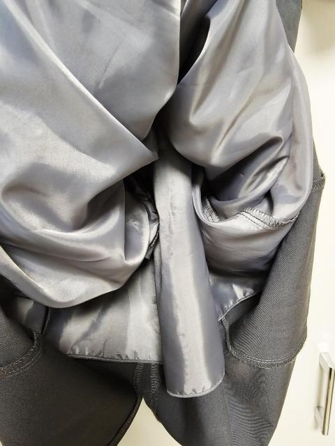 SUREVE ベルト付 切替え オフショルダー ワンピース 黒ダークグレー L < 女性ファッション SUREVE ベルト付 切替え オフショルダー ワンピース 黒ダークグレー L < 女性ファッションの