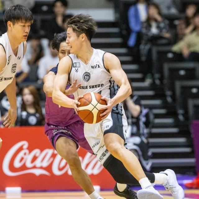 #20 多田 武史選手 AWAYユニフォーム ※上下セット(着用・直筆サイン入り) < レジャー/スポーツ #20 多田 武史選手 AWAYユニフォーム ※上下セット(着用・直筆サイン入り) < レジャー/スポーツの