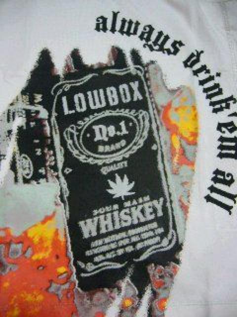 【LOWBOX/ローボックス】渋谷系ブランド♪メンズナックル掲載♪ウイスキーロゴタンクトップ < 男性ファッション 【LOWBOX/ローボックス】渋谷系ブランド♪メンズナックル掲載♪ウイスキーロゴタンクトップ < 男性ファッションの