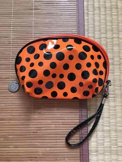 mintneko・ネココインチャーム付ドット柄ポーチ < ブランド mintneko・ネココインチャーム付ドット柄ポーチ < ブランドの