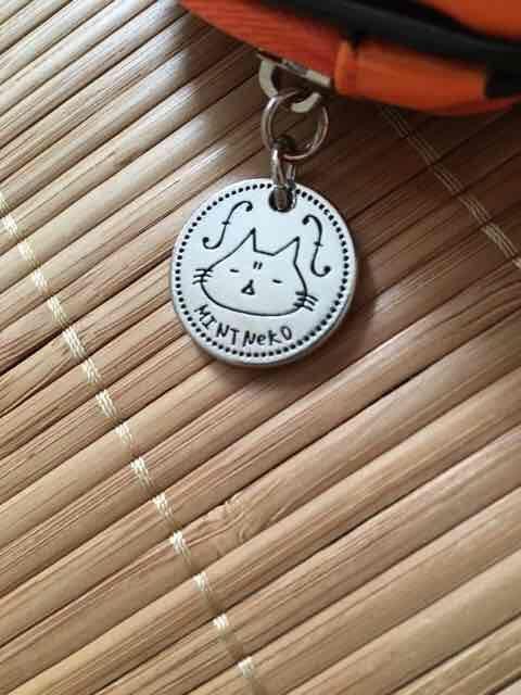 mintneko・ネココインチャーム付ドット柄ポーチ < ブランド mintneko・ネココインチャーム付ドット柄ポーチ < ブランドの