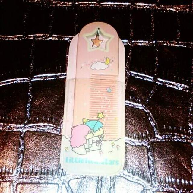 レア 新品 1976年 キキララ ケース コーム サンリオ 昭和 レトロ < おもちゃ  レア 新品 1976年 キキララ ケース コーム サンリオ 昭和 レトロ < おもちゃの