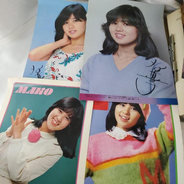 石野真子★切り抜き・ミニポスター・会報など全450点(枚)以上 < タレントグッズ  石野真子★切り抜き・ミニポスター・会報など全450点(枚)以上 < タレントグッズの