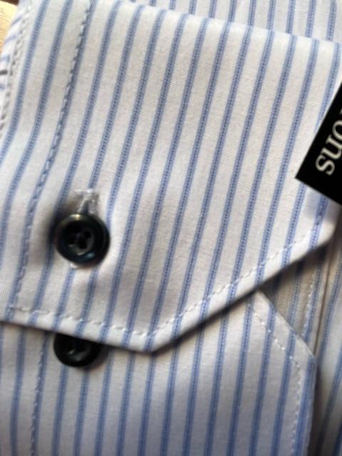 LLサイズ!高貴紳士的!高貴品格!形態安定!ストライプ!白×淡いブルー系色合い!長袖ボタンダウンワイシャツ!新品!大きいサイズ! < 男性ファッション  LLサイズ!高貴紳士的!高貴品格!形態安定!ストライプ!白×淡いブルー系色合い!長袖ボタンダウンワイシャツ!新品!大きいサイズ! < 男性ファッションの