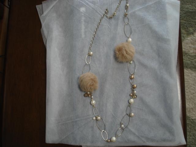 ★プラスヴァンドーム 取り外し可能なファー付きロングネックレス★超激安! < ブランド ★プラスヴァンドーム 取り外し可能なファー付きロングネックレス★超激安! < ブランドの