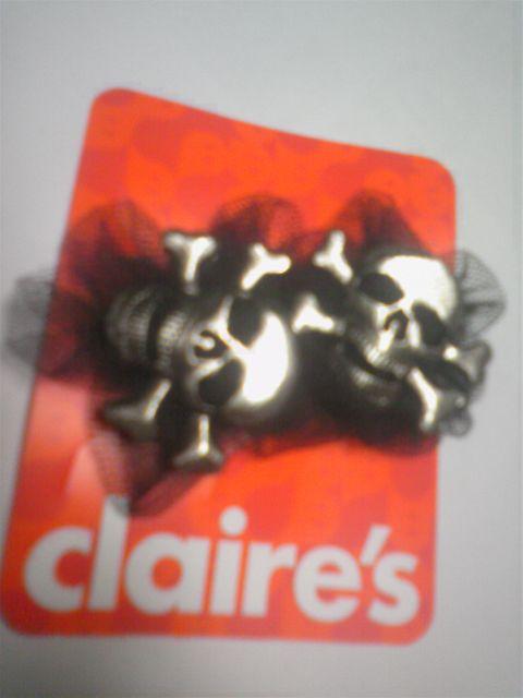 claires スカル ガイコツ ヘアトメ 外国購入品 新品 < 女性アクセサリー/時計  claires スカル ガイコツ ヘアトメ 外国購入品 新品  < 女性アクセサリー/時計の
