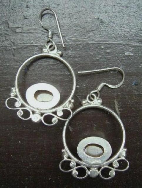 ☆即決☆タイガーアイシルバーピアス 3.8センチ < 女性アクセサリー/時計 ☆即決☆タイガーアイシルバーピアス 3.8センチ < 女性アクセサリー/時計の