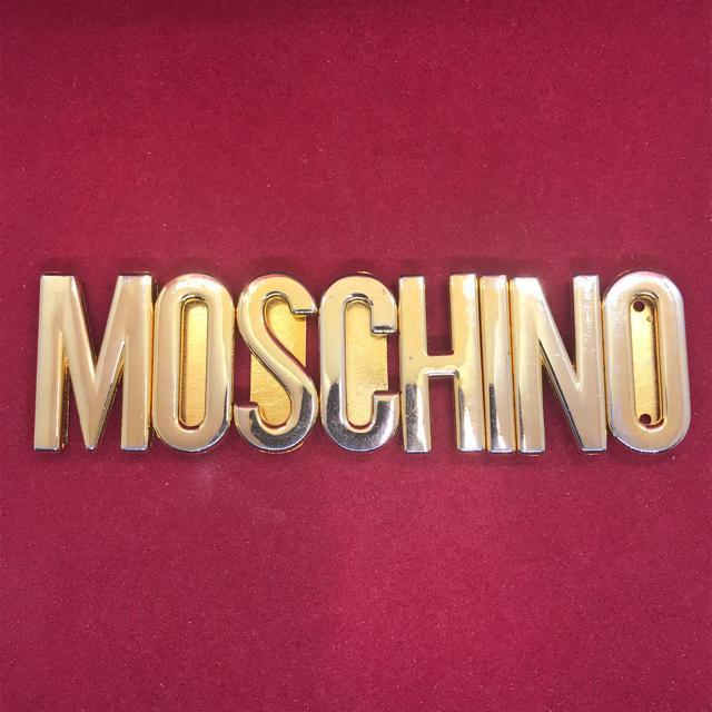 A XL[m MOSCHINOS xg`[ 8_ Ǖi  uh 