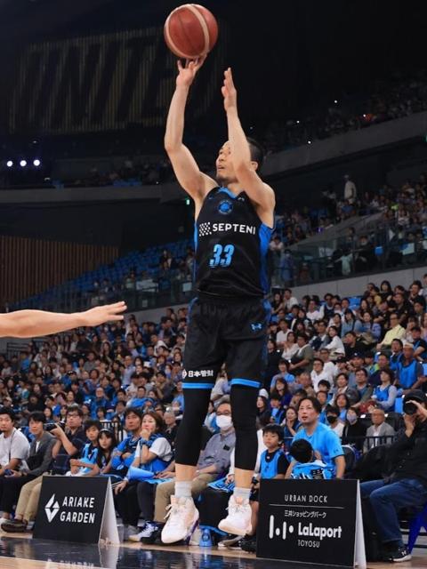 #33 �{�c �@�I�� ���p�E���M�T�C������z�[���I�[�Z���e�B�b�N���j�t�H�[��(�㉺�Z�b�g)