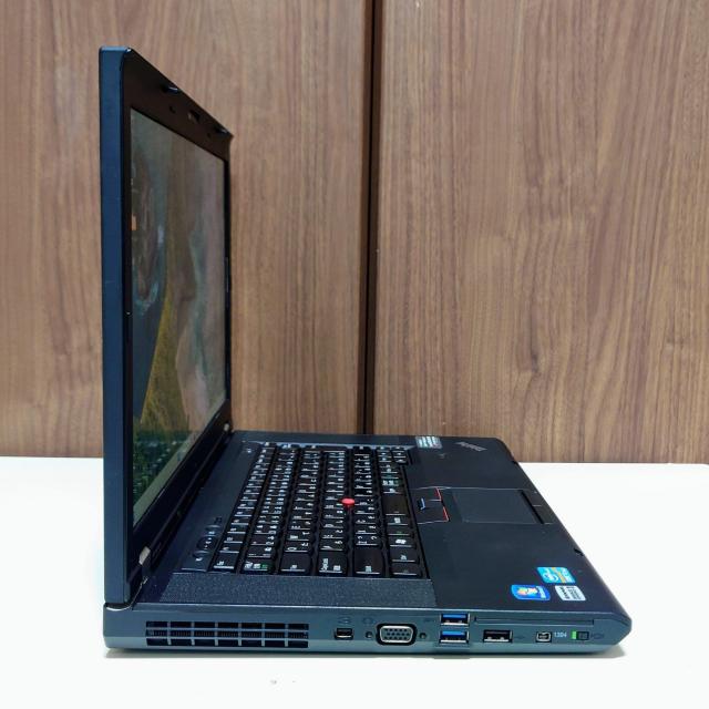 Lenovo ThinkPad Corei7 メモリ16GB 新品SSD512GB DVD Webカメラ グラフィックボード < PC本体/周辺機器  Lenovo ThinkPad Corei7 メモリ16GB 新品SSD512GB DVD Webカメラ グラフィックボード < PC本体/周辺機器の