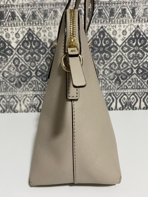 【美品】kate spade ケイトスペード レザー 2WAY トートバッグ < ブランド  【美品】kate spade ケイトスペード レザー 2WAY トートバッグ < ブランドの