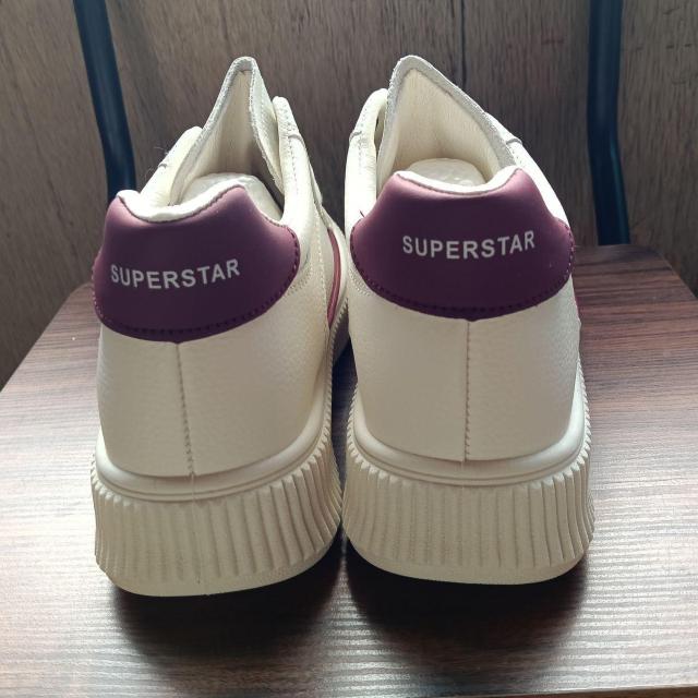 新品 25cm レディース スニーカー ホワイト シューズ 靴 カジュアル < 女性ファッション  新品 25cm レディース スニーカー ホワイト シューズ 靴 カジュアル < 女性ファッションの