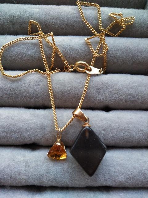 アグニマニタイト ペンダントトップ ひし形 < 女性アクセサリー/時計 アグニマニタイト ペンダントトップ ひし形 < 女性アクセサリー/時計の