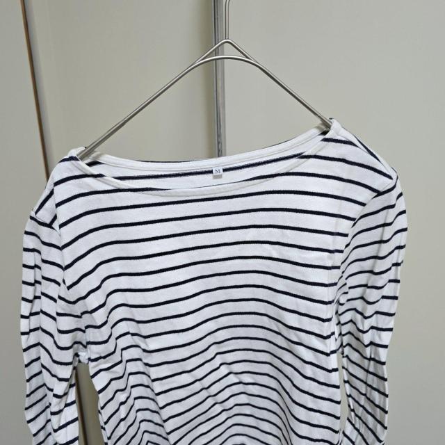 �z���C�g/�u���b�N�{�[�_�[T�V���c�@M�T�C�Y�@488 �� �����t�@�b�V������ 