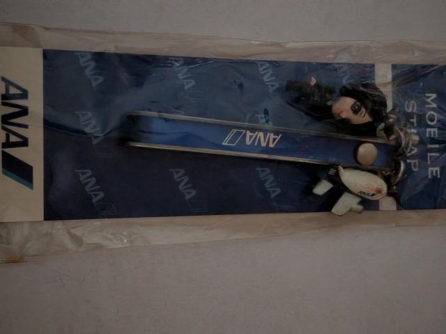 ANA飛行機付きストラップ < 家電/AV ANA飛行機付きストラップ < 家電/AVの