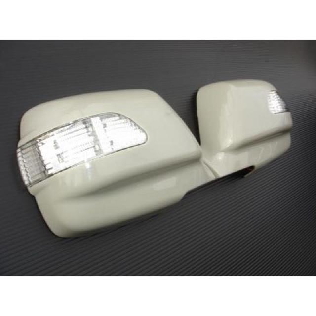 トヨタ LEDウインカー付きドアミラーカバー ランクル80系j80g/j80v ランドクルーザー80 < 自動車/バイク トヨタ LEDウインカー付きドアミラーカバー ランクル80系j80g/j80v ランドクルーザー80 < 自動車/バイク