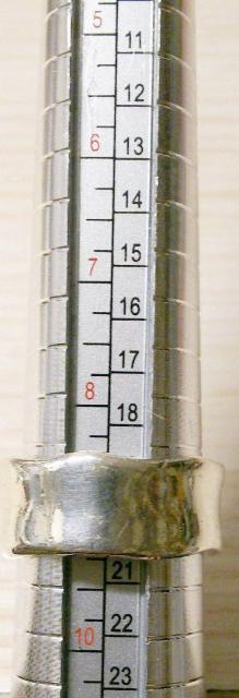 シルバー925リング 20.5号シンプルで洗練されたデザインSilverRing < 男性アクセサリー/時計  シルバー925リング 20.5号シンプルで洗練されたデザインSilverRing < 男性アクセサリー/時計の